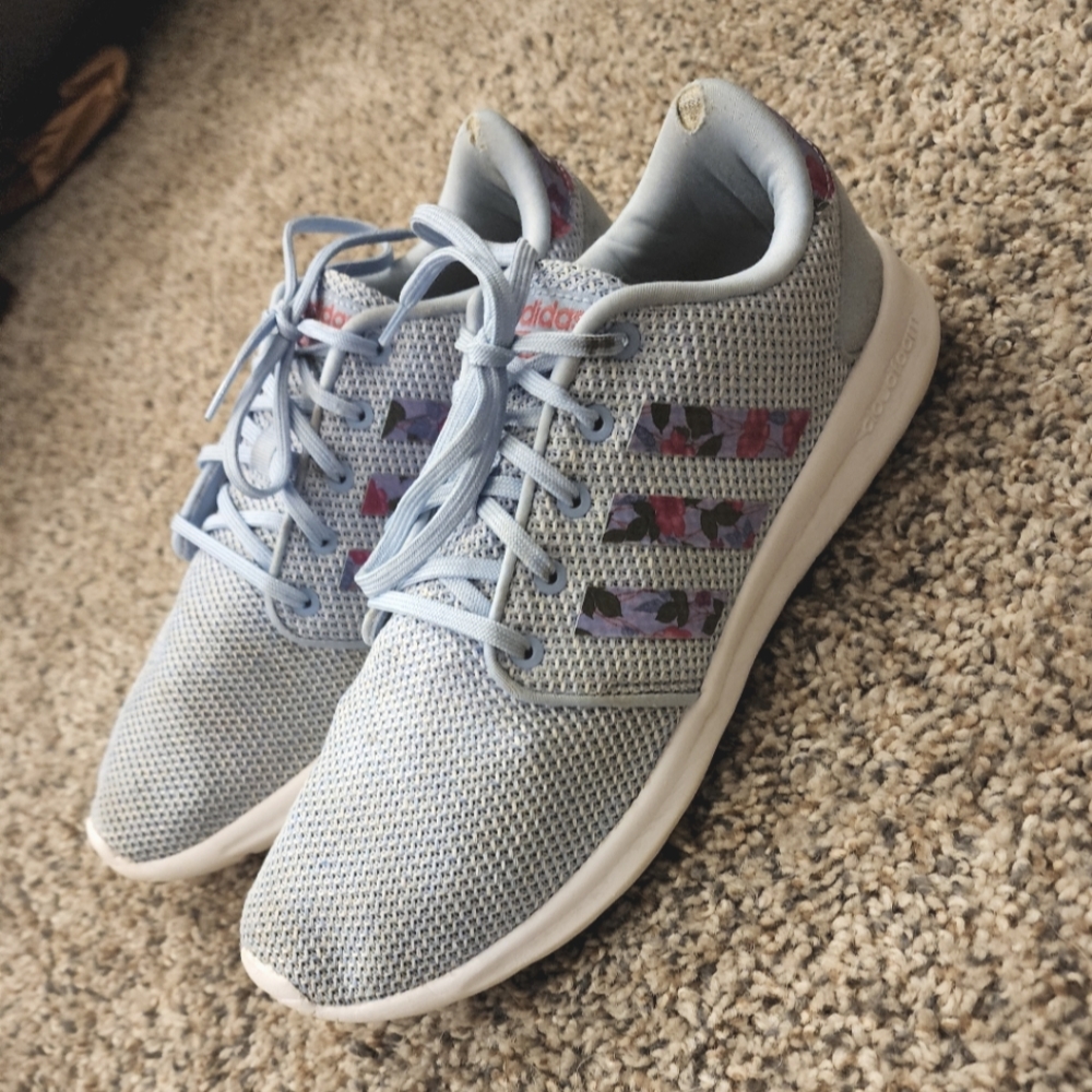 Adidas Cloudfoam - Size 9.5